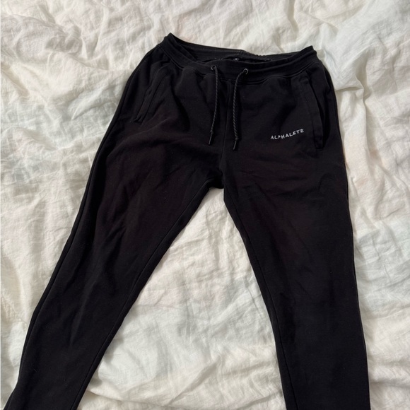 Alphalete Other - Alphalete joggers